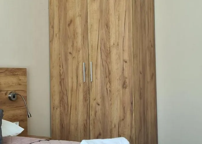 Czarna Gora 134 Sienna (Klodzko)